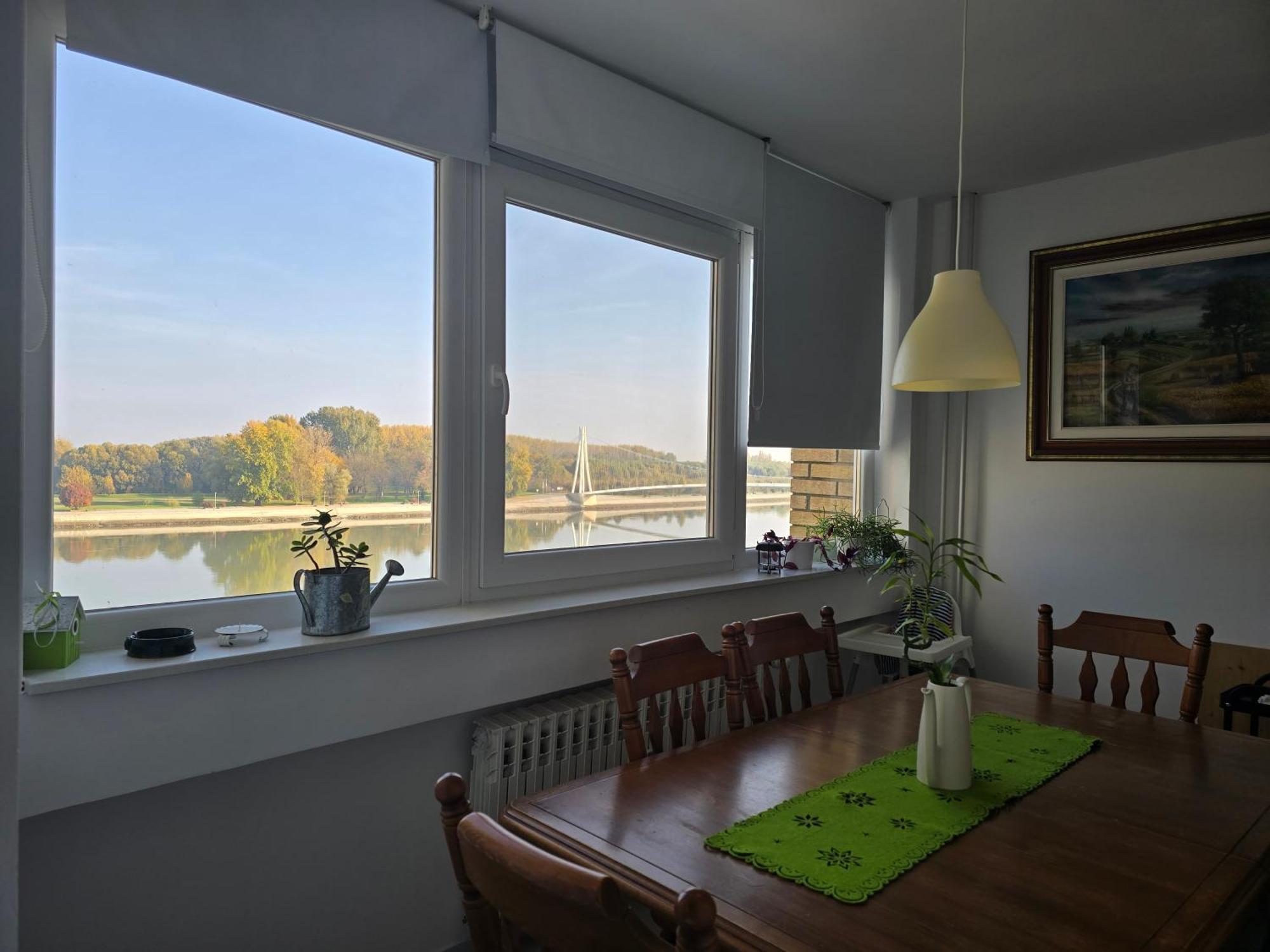 Riverview Apartment Osijek Exterior photo